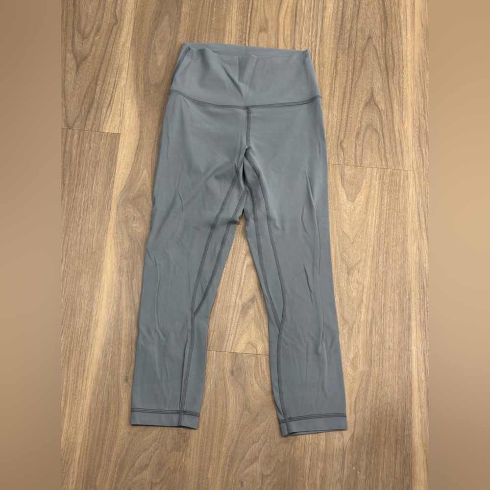Lululemon Align High-Rise Crop 23” - size 4